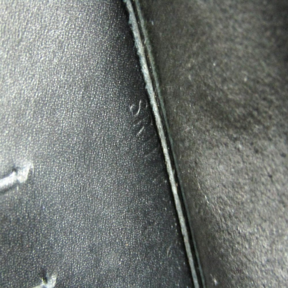 LOUIS VUITTON Black Shoulder Bag - Picture 16 of 16